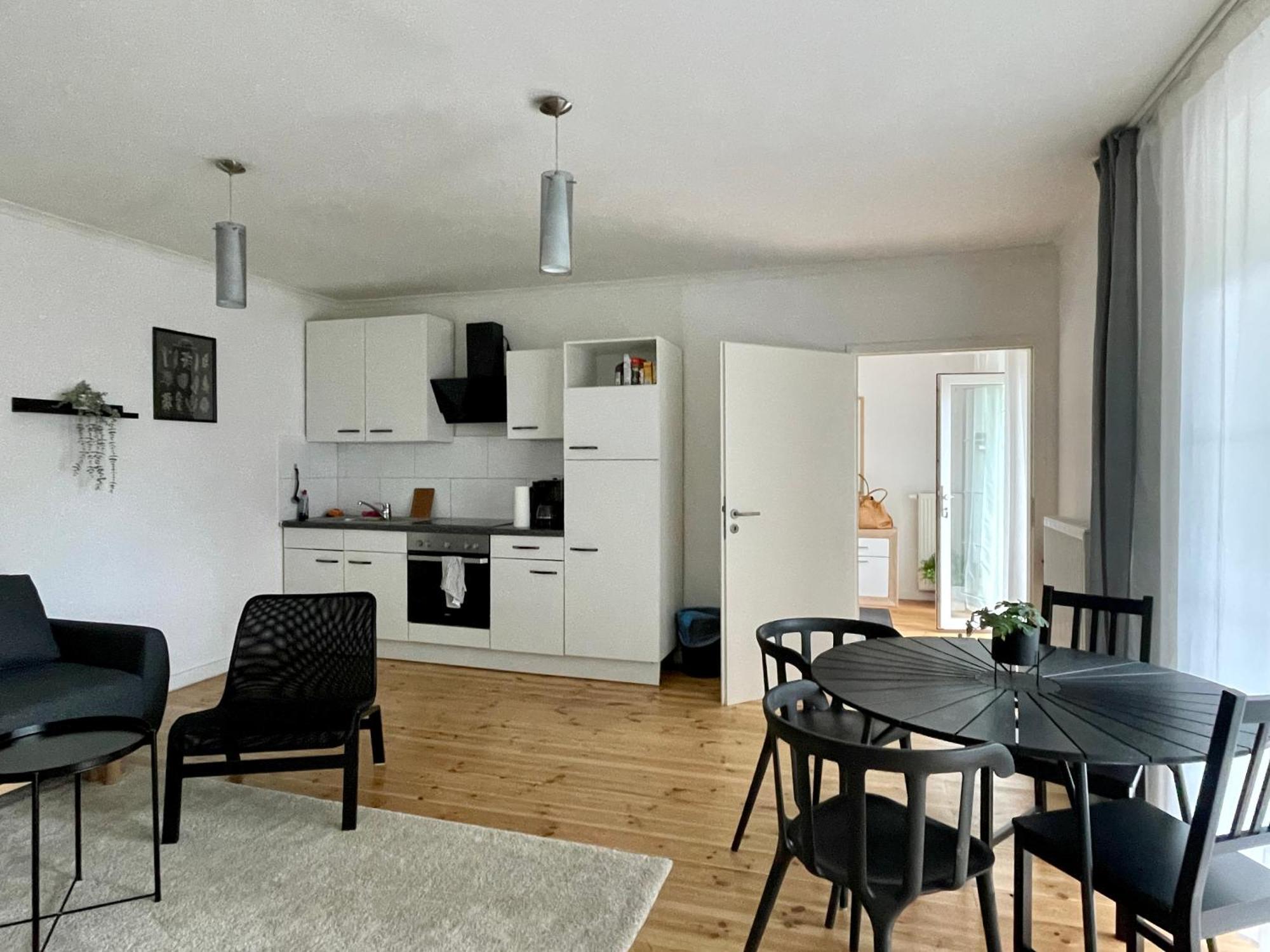 Dene Living Apartments Berlijn Kamer foto